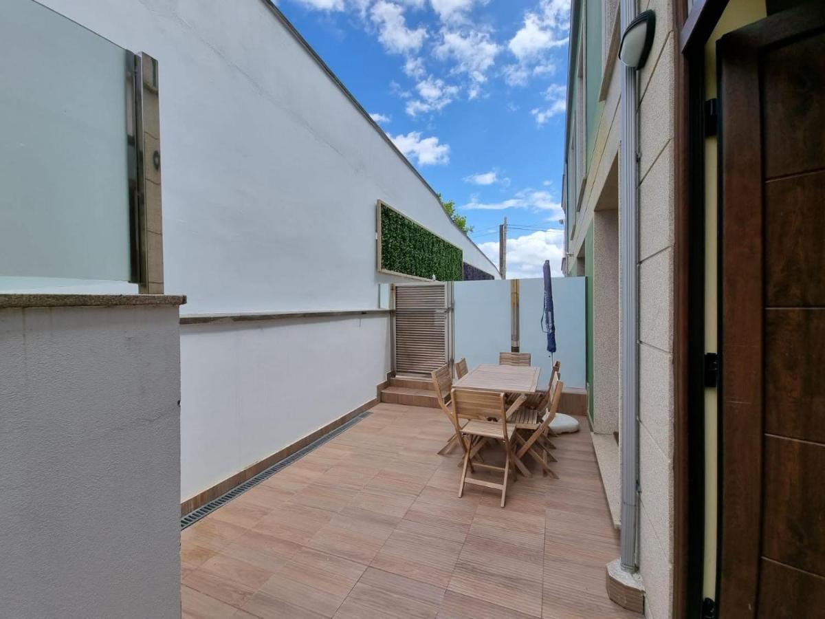 Foz Playa Rapadoira - Bajos Con Terraza Leilighet Eksteriør bilde